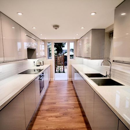 Mill House Townhouse Villa Newmarket  Exterior photo