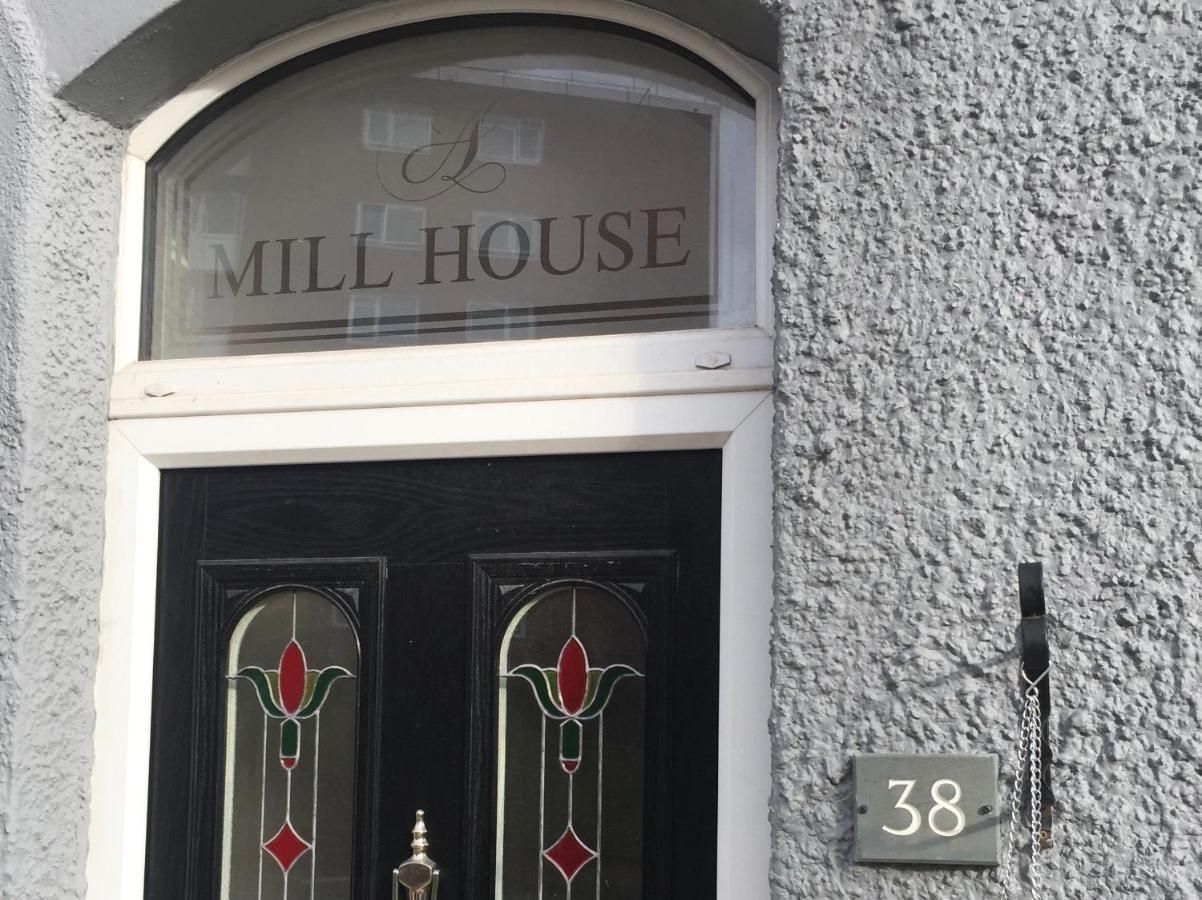 Mill House Townhouse Villa Newmarket  Exterior photo