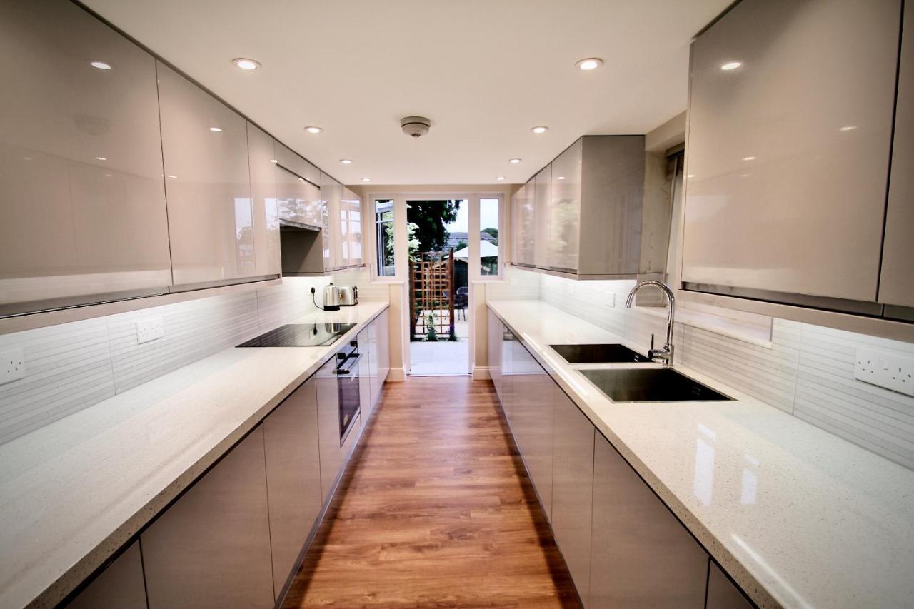 Mill House Townhouse Villa Newmarket  Exterior photo