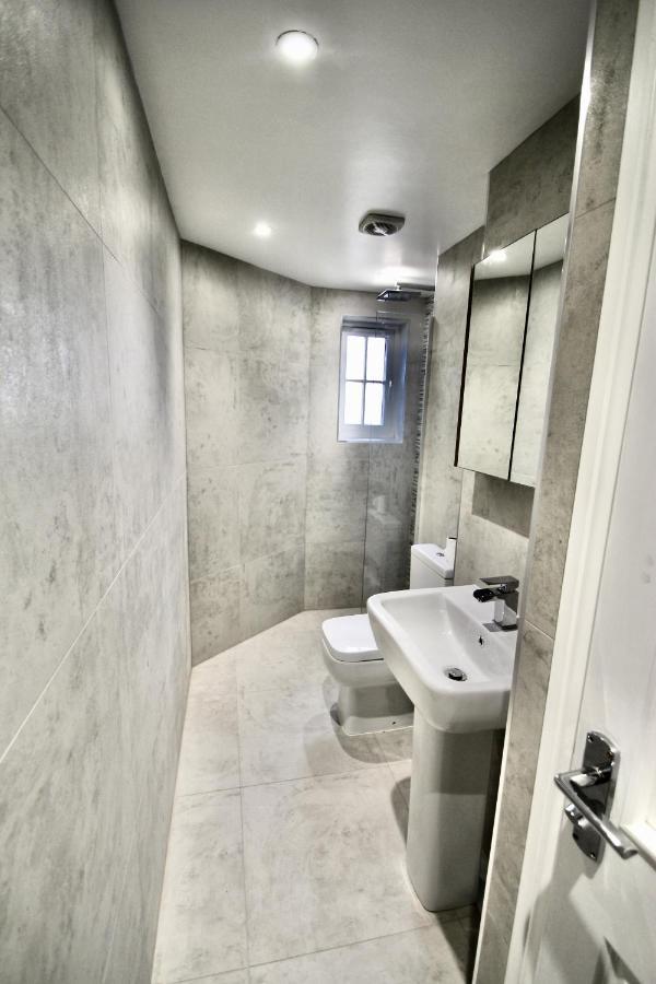 Mill House Townhouse Villa Newmarket  Exterior photo